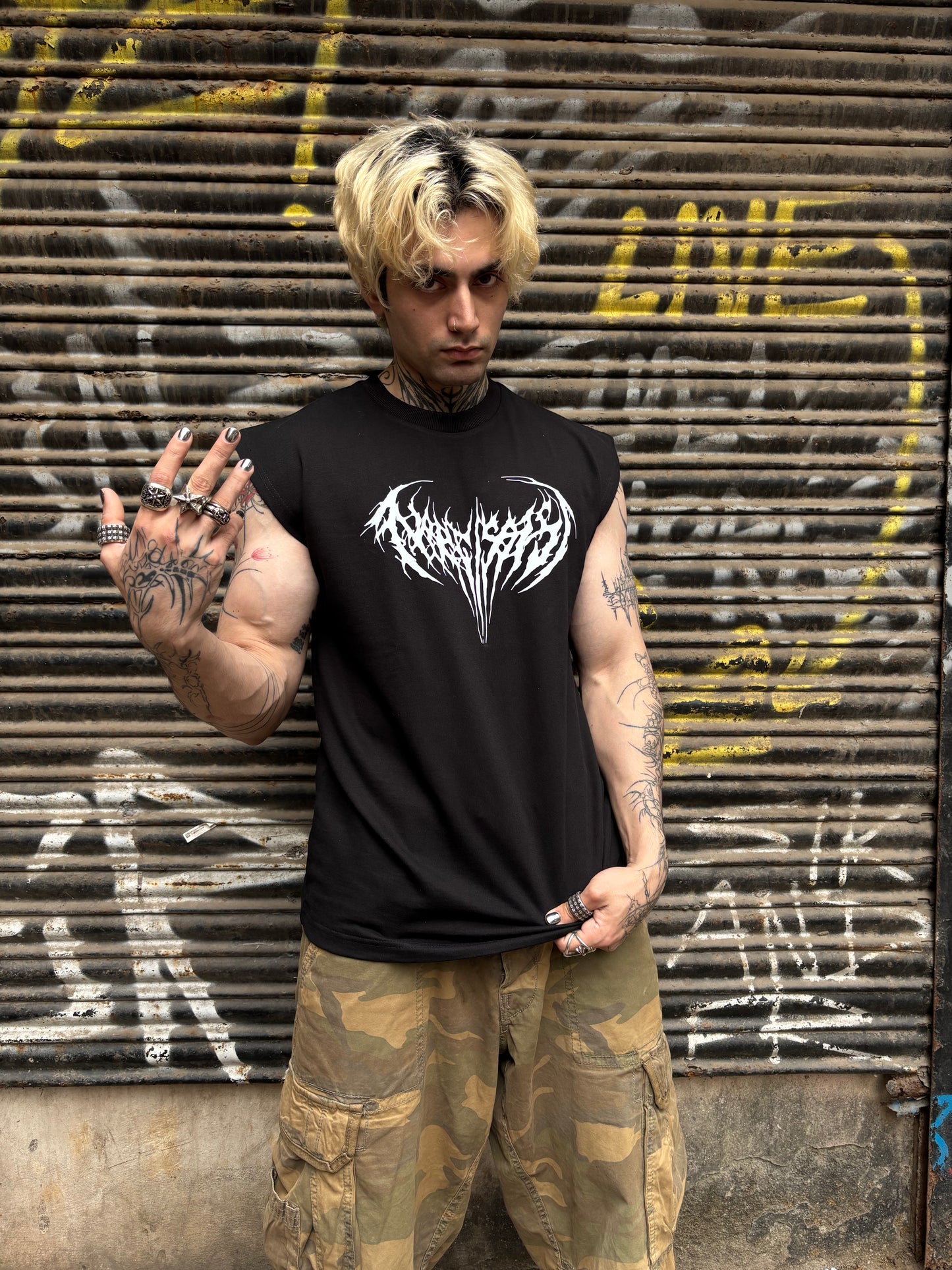 NARCISSIST VEST