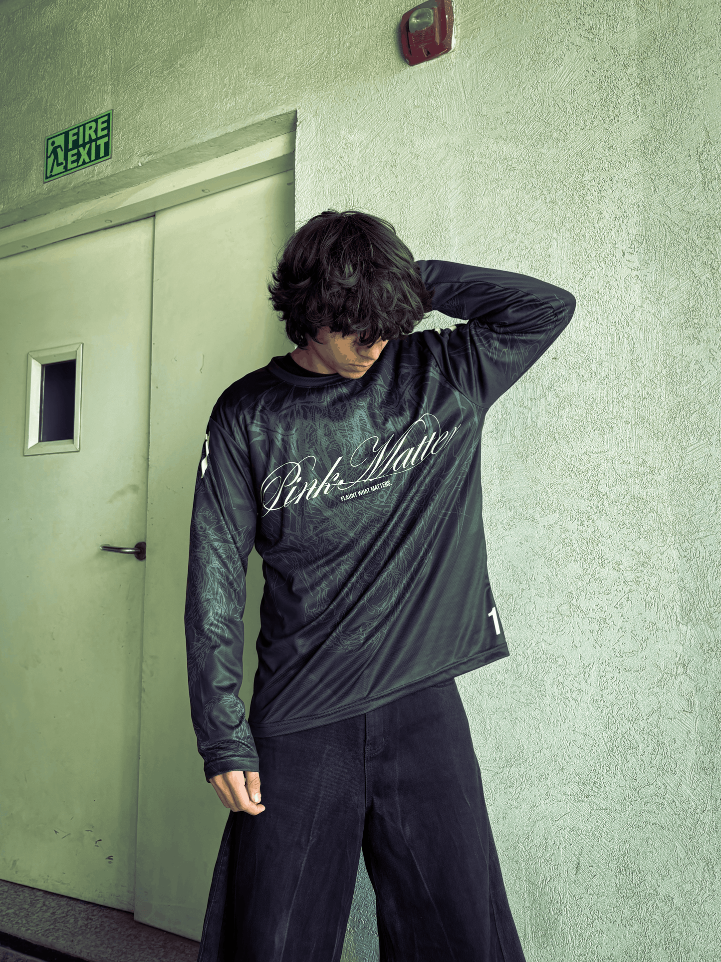 BLACK SIGILION JERSEY