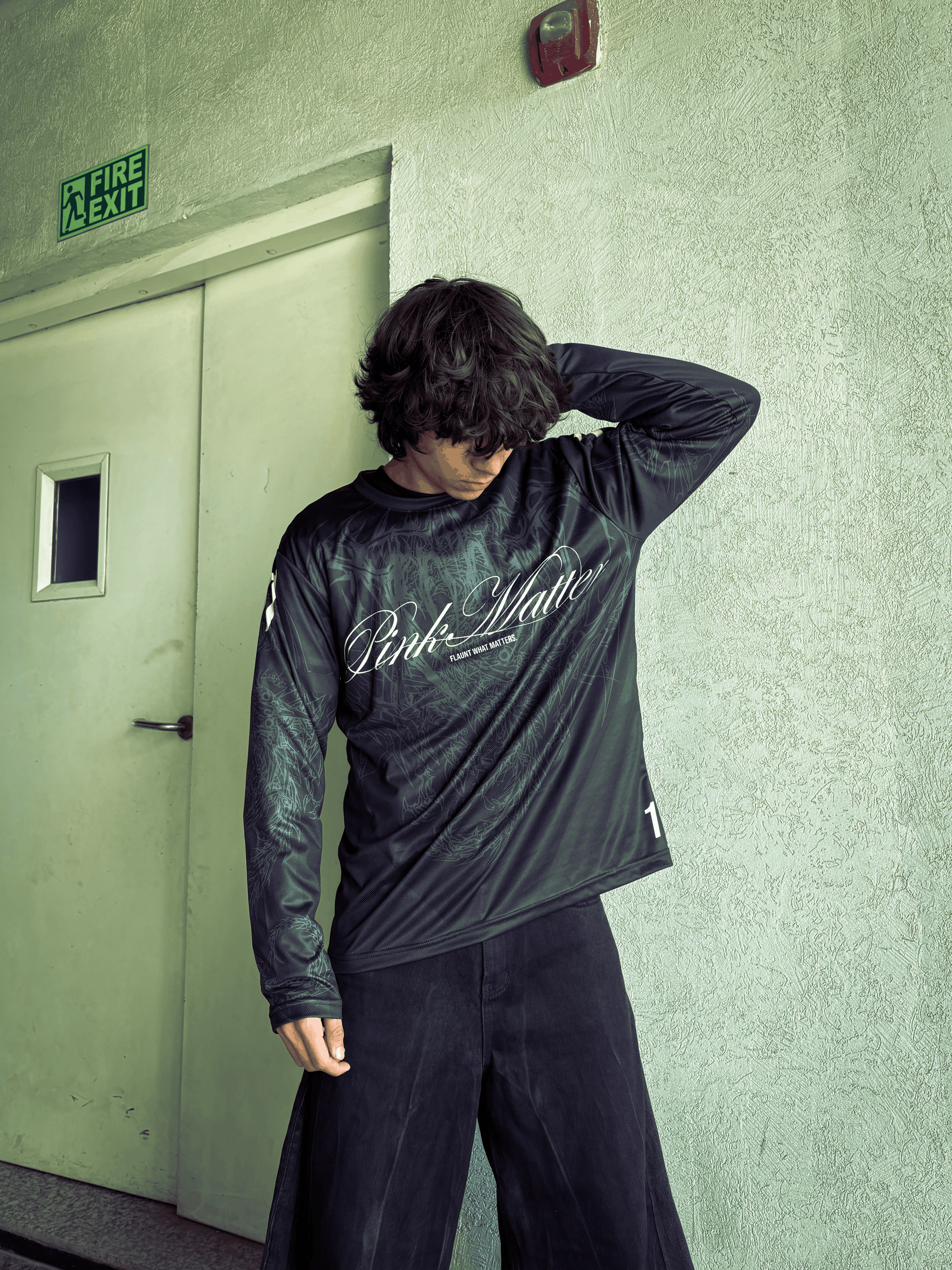 BLACK SIGILION JERSEY