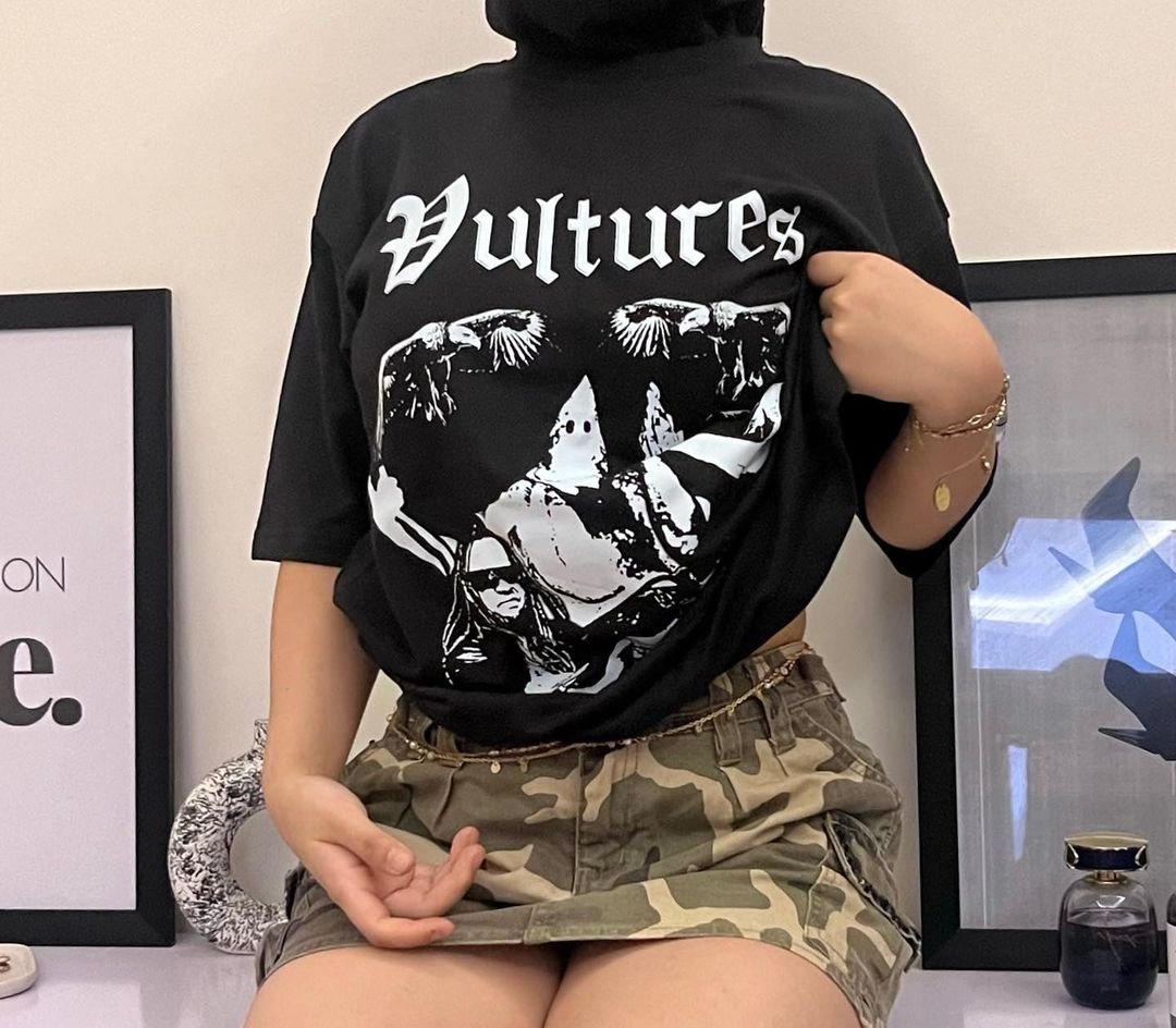 VULTURES - Kanye West TEE - Pink Matter