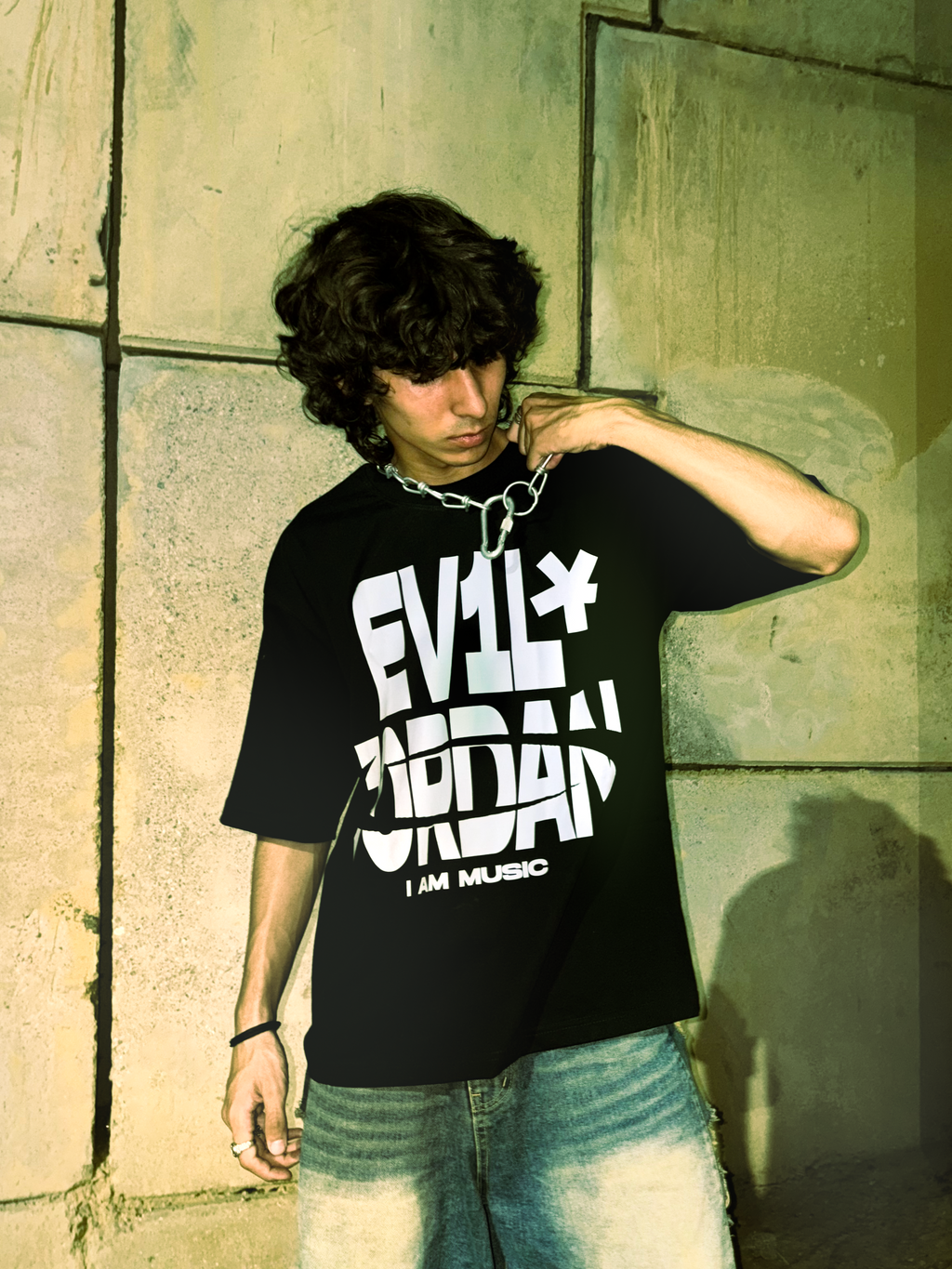 EVIL JORDAN TEE - Pink Matter